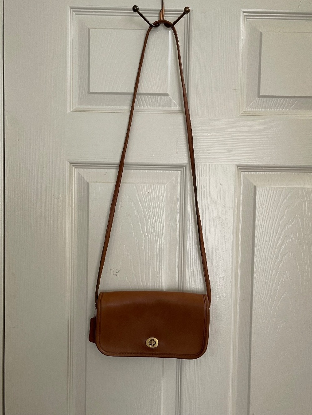 Vintage Coach Dinky Bag Brown Leather Crossbody Original Hang Tag